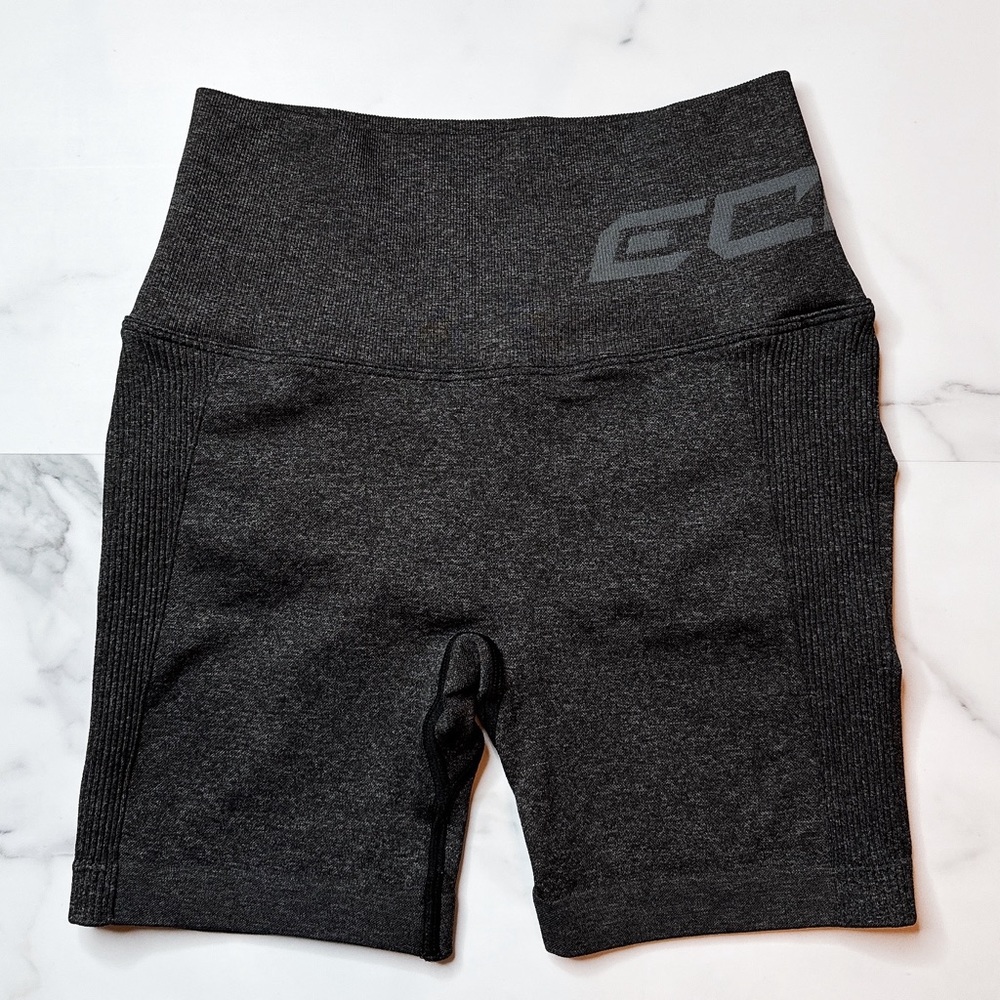 Echt Arise Srunch Shorts
